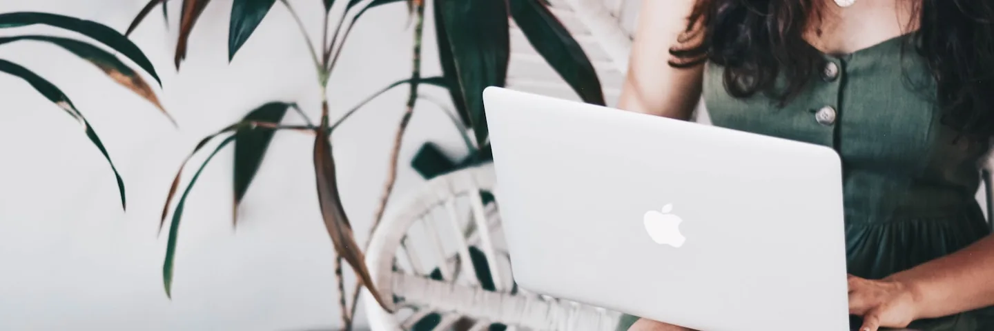 Digital nomad working on laptop in Bali